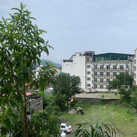 Rudram Hotel Yoga&Ayurveda Retreat Rishīkesh Exteriör bild