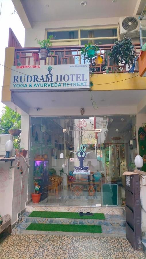 Rudram Hotel Yoga&Ayurveda Retreat Rishīkesh Exteriör bild